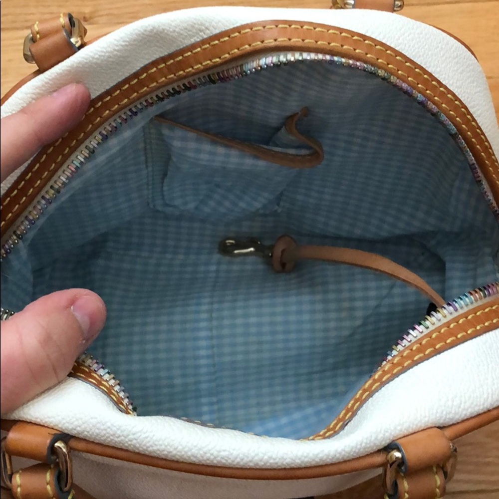 Dooney & Bourke Charm Bag 🌟♥️👛 - Picture 7 of 8